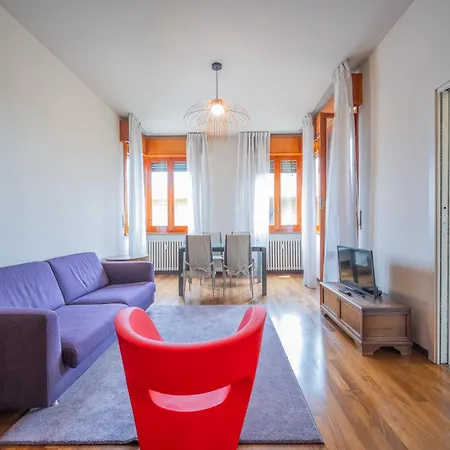 Girolamo8 Apartment Parma Exterior photo